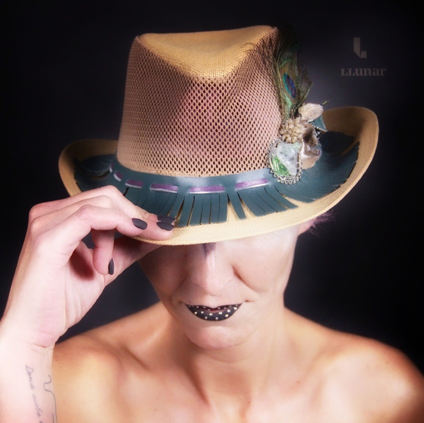 sombrero trilby botánico